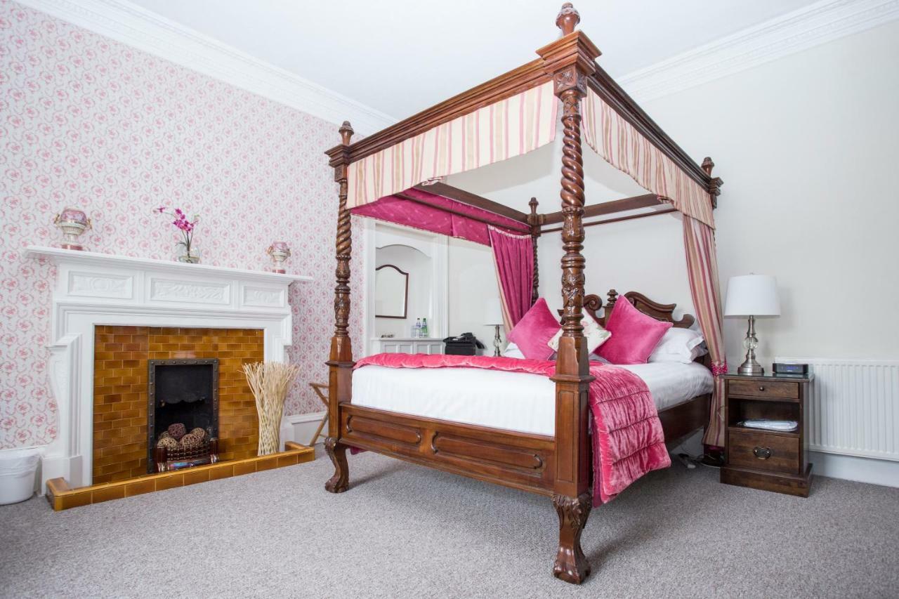 26 The Crescent - Guest House Ayr Buitenkant foto