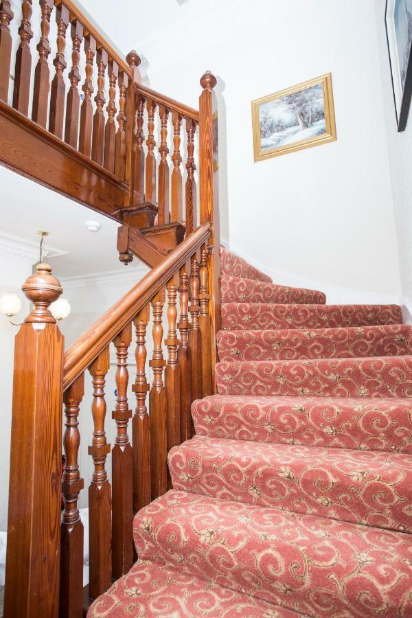 26 The Crescent - Guest House Ayr Buitenkant foto