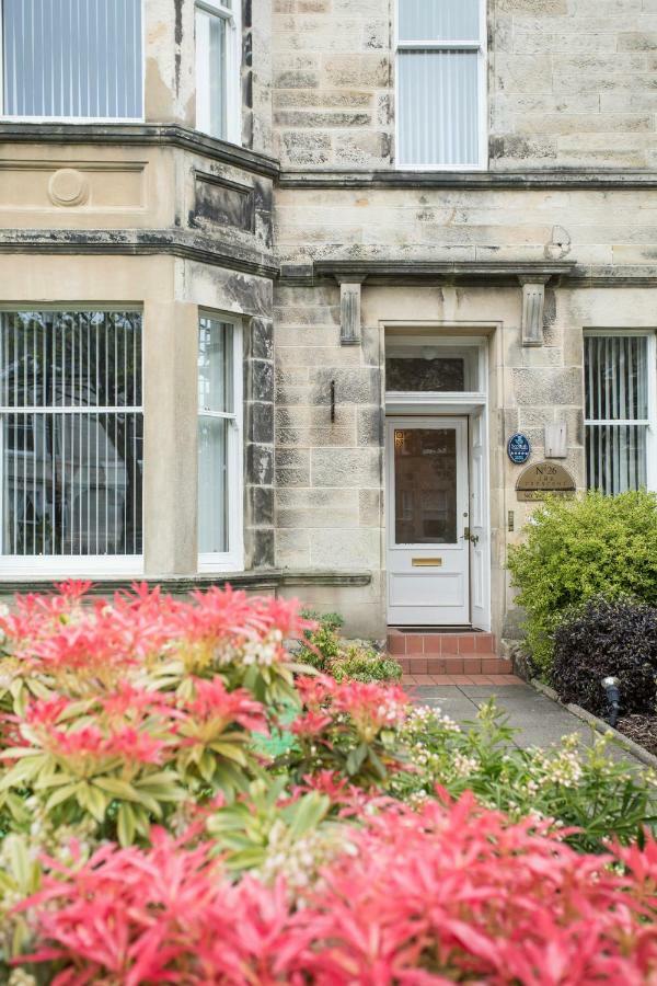 26 The Crescent - Guest House Ayr Buitenkant foto