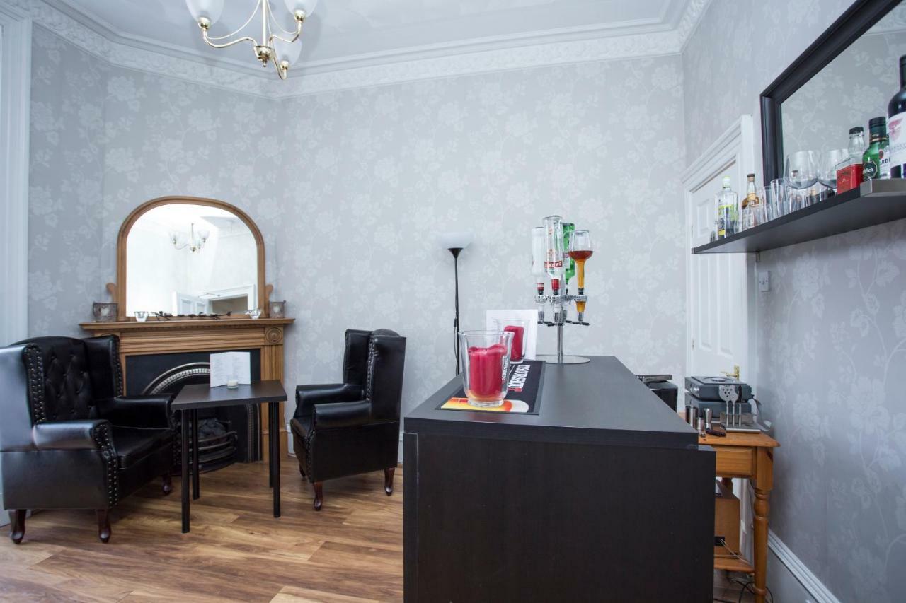26 The Crescent - Guest House Ayr Buitenkant foto